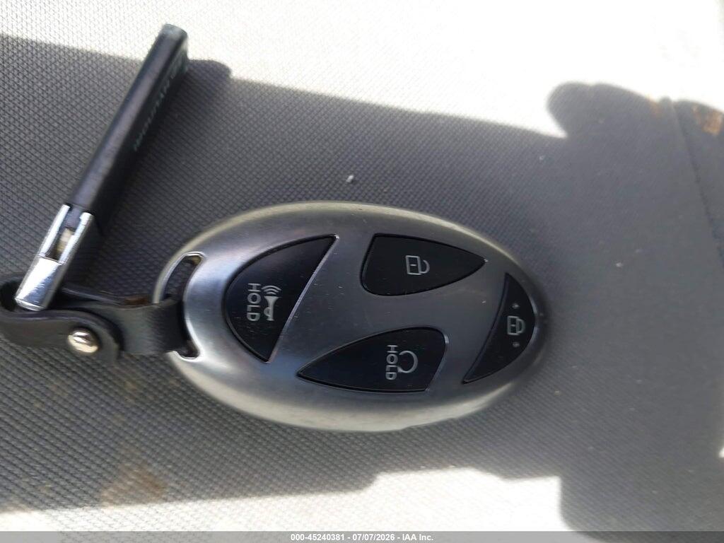 KMHLM4DJ8SU164647 2025 HYUNDAI ELANTRA HYBRID photo no. 11