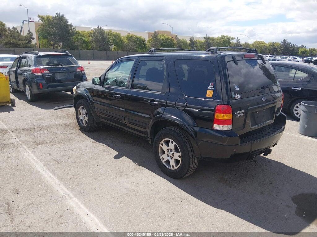 1FMCU94145KC29491 2005 FORD ESCAPE photo no. 3