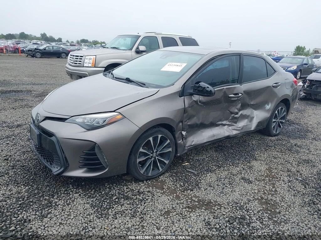 2T1BURHE7HC795812 2017 TOYOTA COROLLA photo no. 2