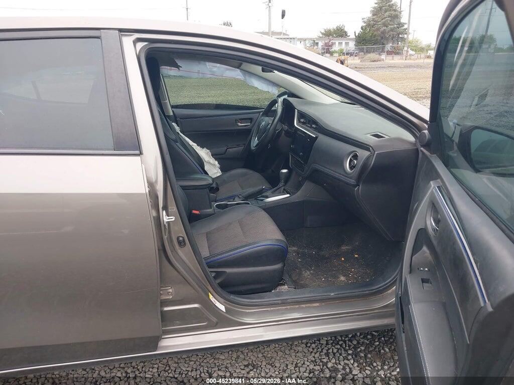 2T1BURHE7HC795812 2017 TOYOTA COROLLA photo no. 5