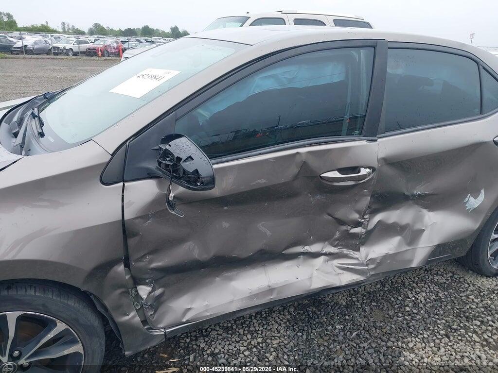 2T1BURHE7HC795812 2017 TOYOTA COROLLA photo no. 6