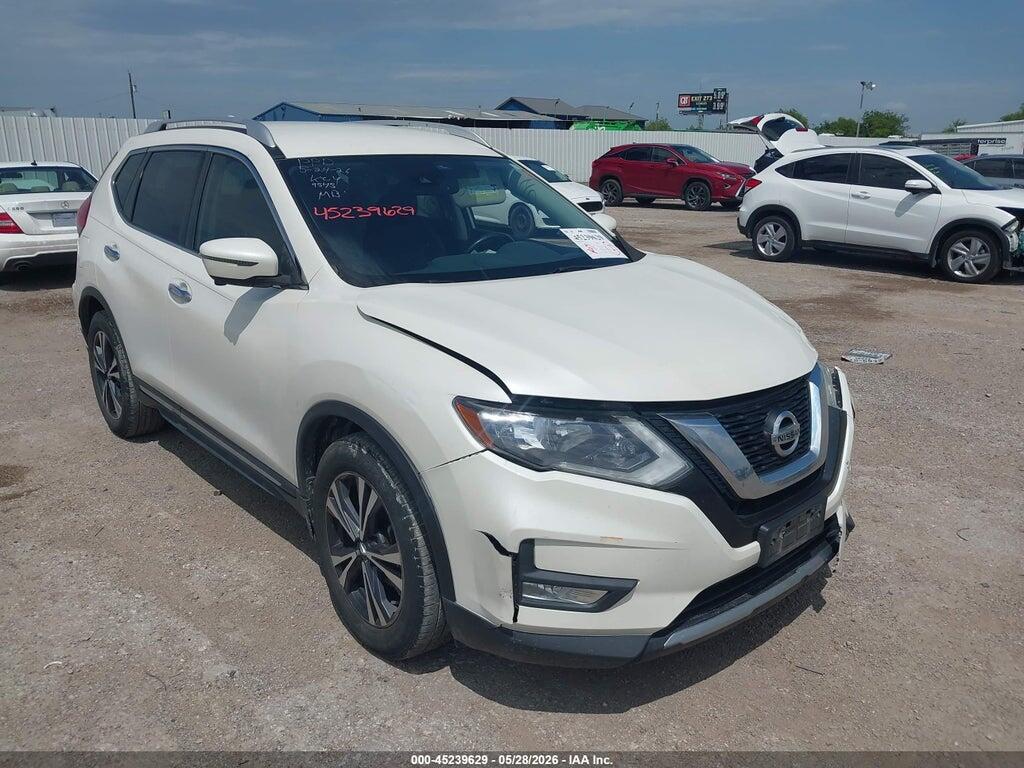 JN8AT2MT5HW149545 2017 NISSAN ROGUE photo no. 1