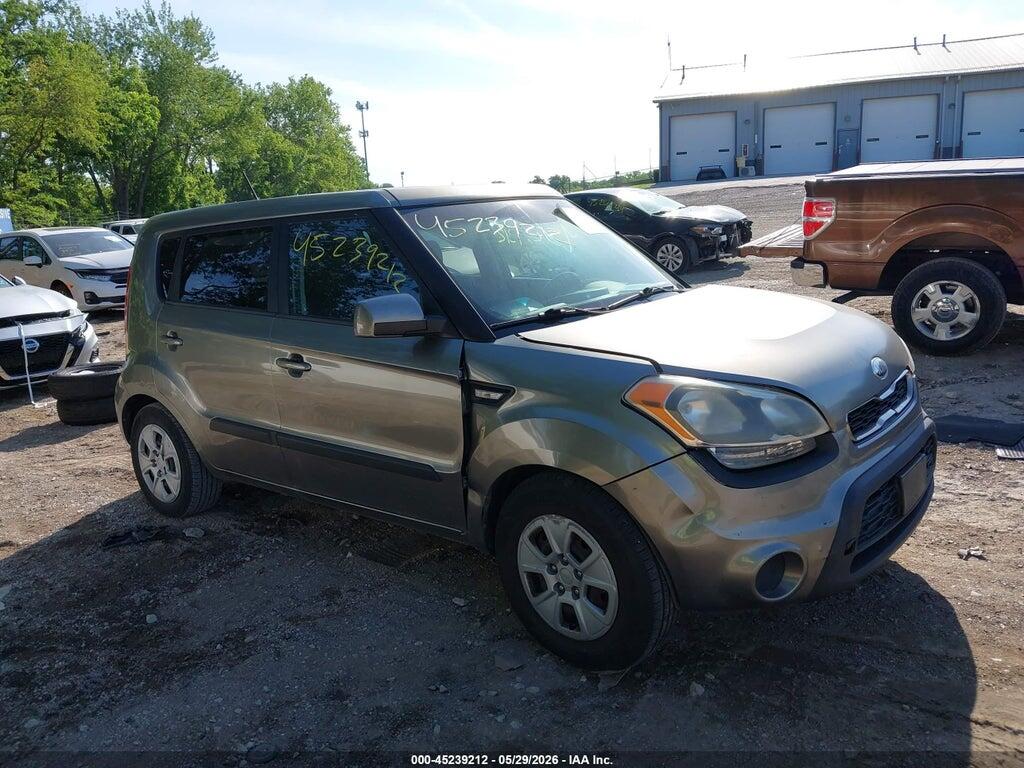 KNDJT2A52D7492464 2013 KIA SOUL photo no. 1
