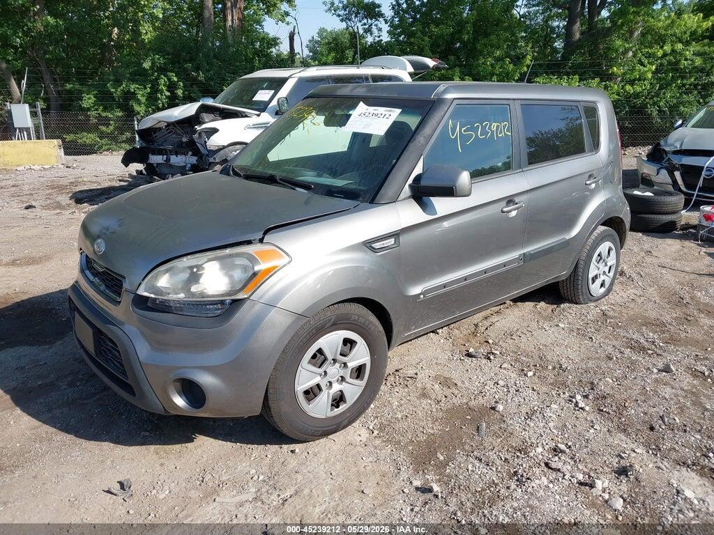 KNDJT2A52D7492464 2013 KIA SOUL photo no. 2
