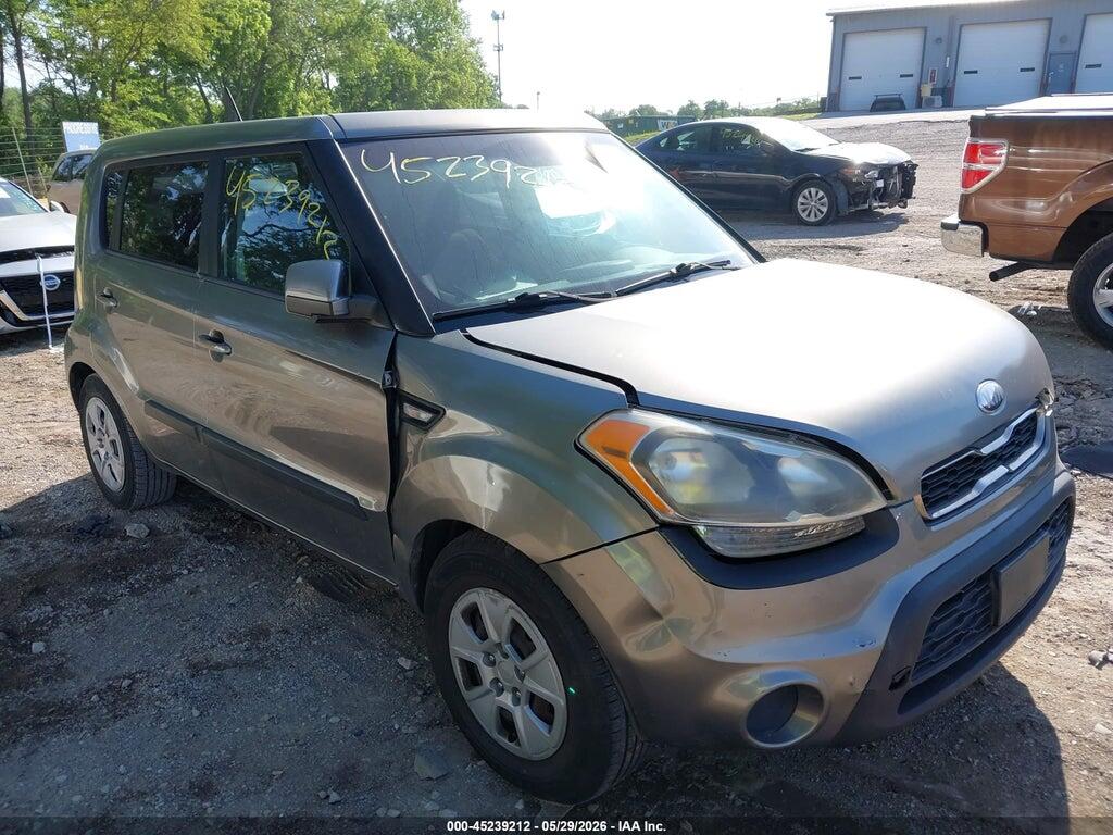 KNDJT2A52D7492464 2013 KIA SOUL photo no. 6