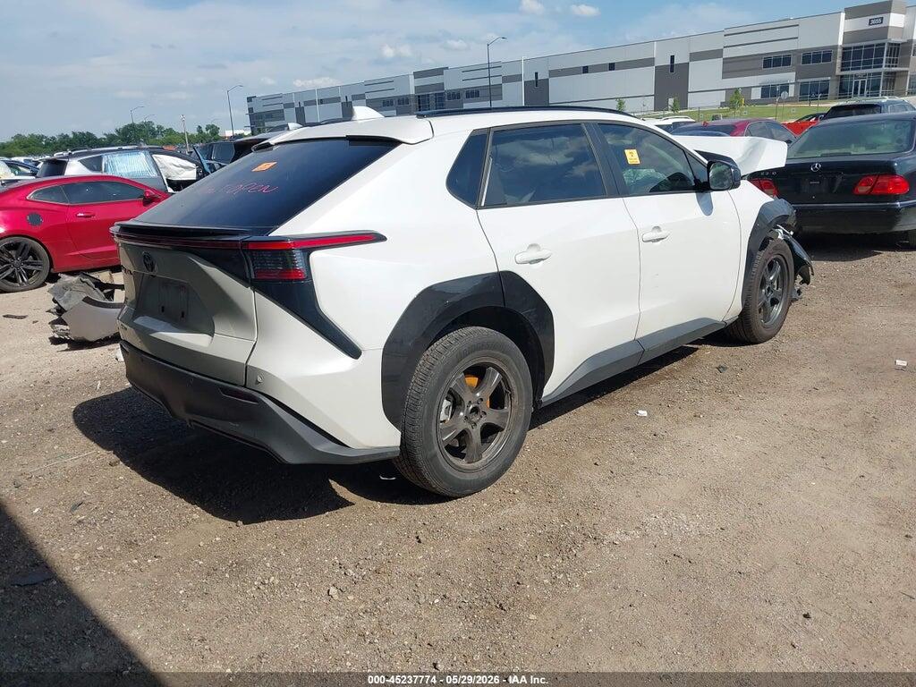 JTMAAAAA1RA046250 2024 TOYOTA BZ4X photo no. 4