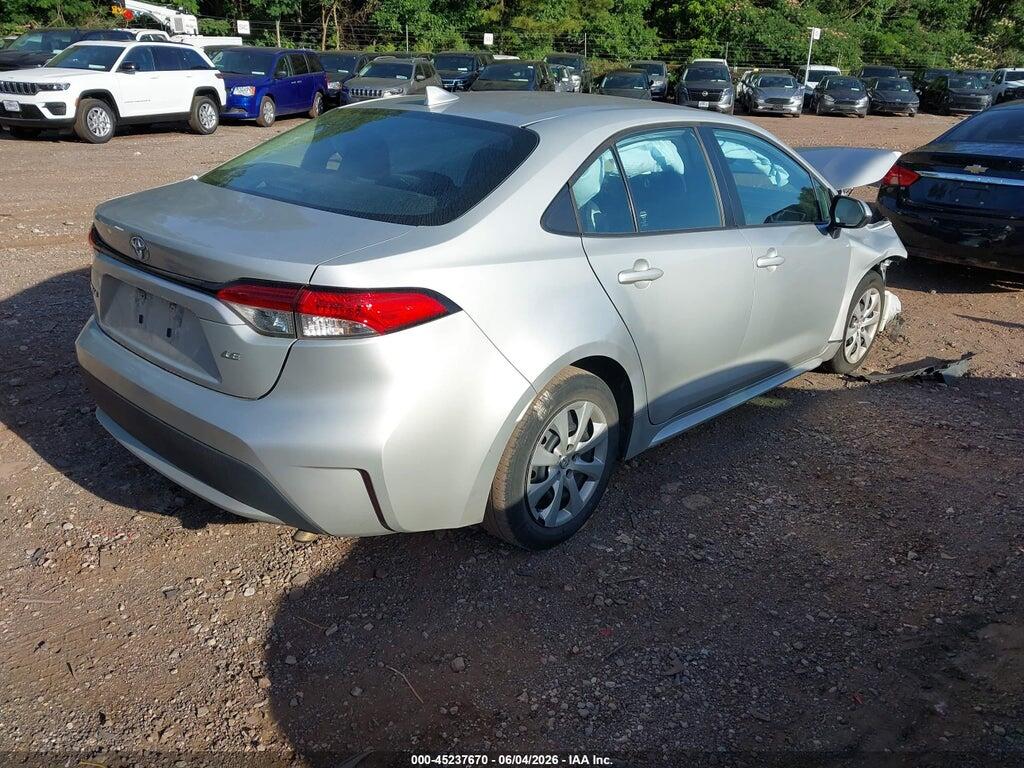 5YFEPMAE1NP358711 2022 TOYOTA COROLLA photo no. 4