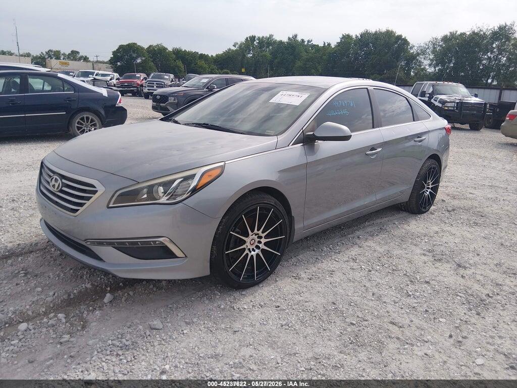 5NPE24AF5FH235337 2015 HYUNDAI SONATA photo no. 2