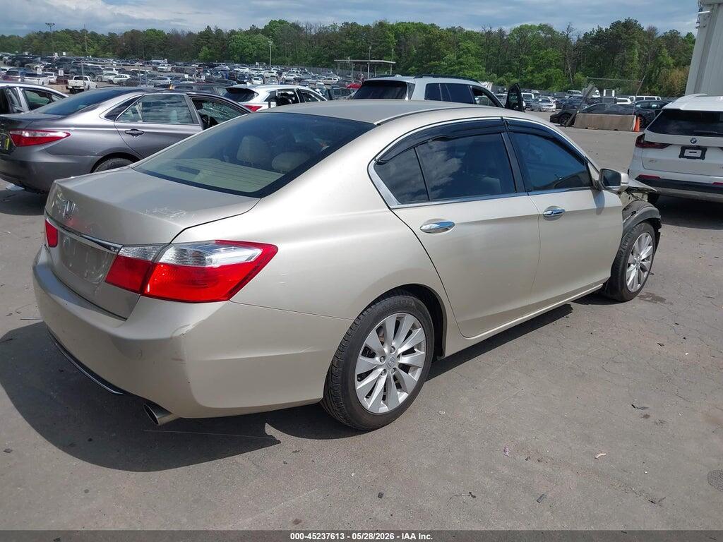 1HGCR2F74DA106875 2013 HONDA ACCORD photo no. 4