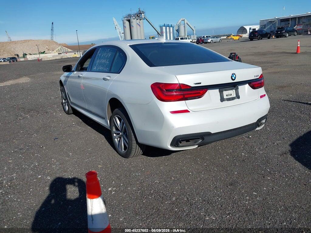 WBA7F2C5XKB240581 2019 BMW 750I photo no. 3