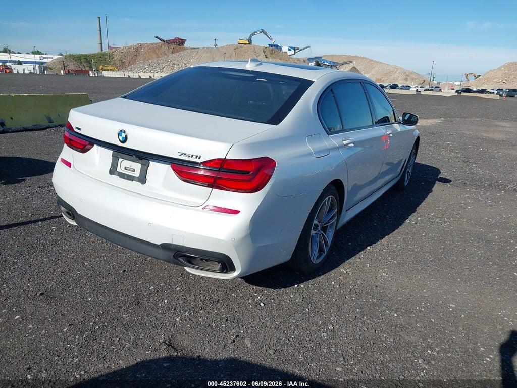 WBA7F2C5XKB240581 2019 BMW 750I photo no. 4
