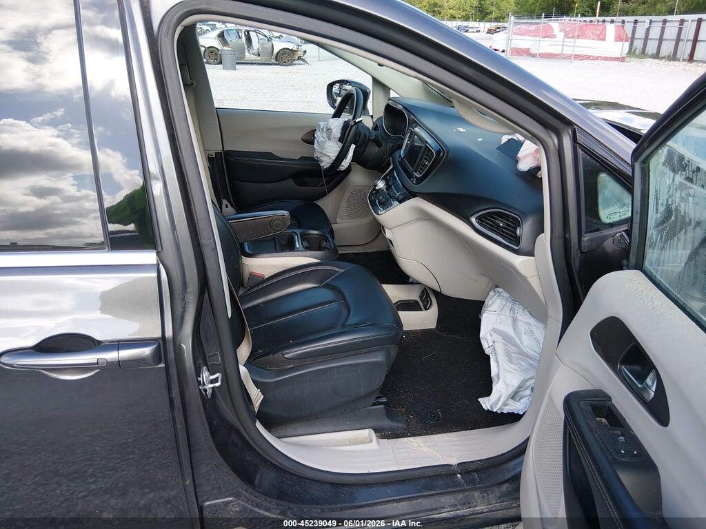 2C4RC1DG0MR515409 2021 CHRYSLER VOYAGER photo no. 5
