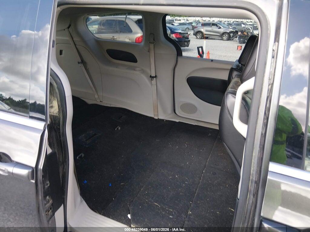 2C4RC1DG0MR515409 2021 CHRYSLER VOYAGER photo no. 8