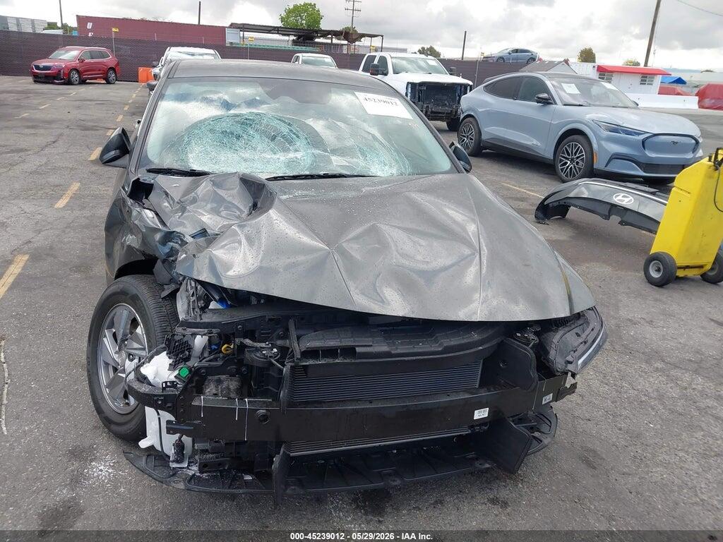 KMHLL4DG4RU795557 2024 HYUNDAI ELANTRA photo no. 12