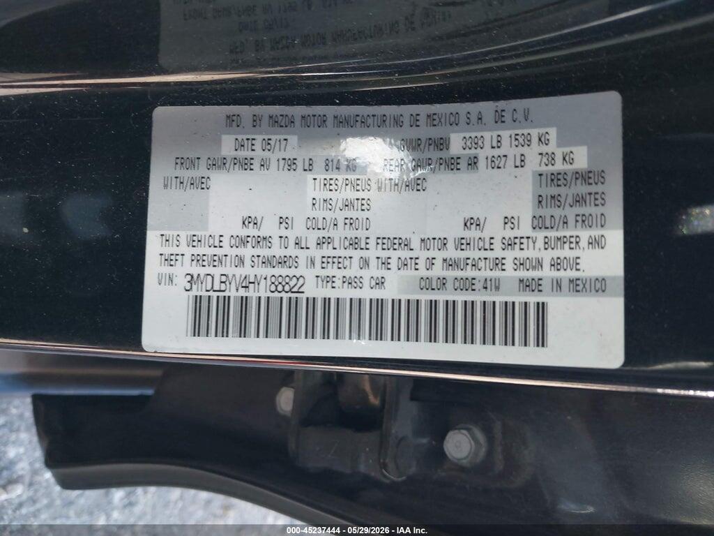 3MYDLBYV4HY188822 2017 TOYOTA YARIS IA photo no. 9