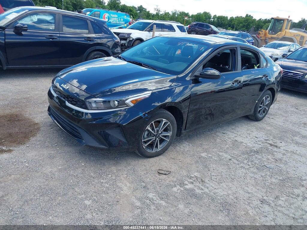 3KPF24AD9RE759831 2024 KIA FORTE photo no. 2