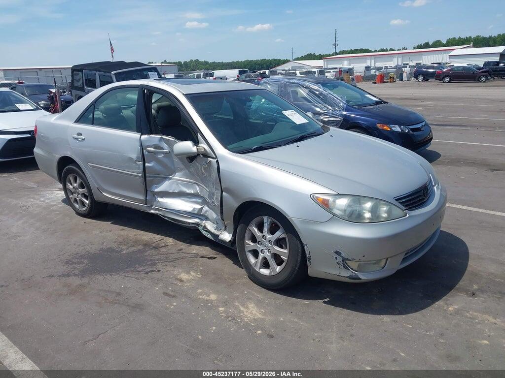 4T1BF30KX5U613166 2005 TOYOTA CAMRY photo no. 1