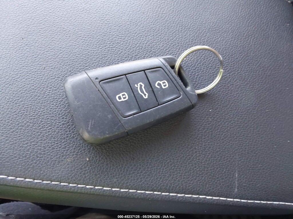 3VVDX7B24PM341818 2023 VOLKSWAGEN TAOS photo no. 11