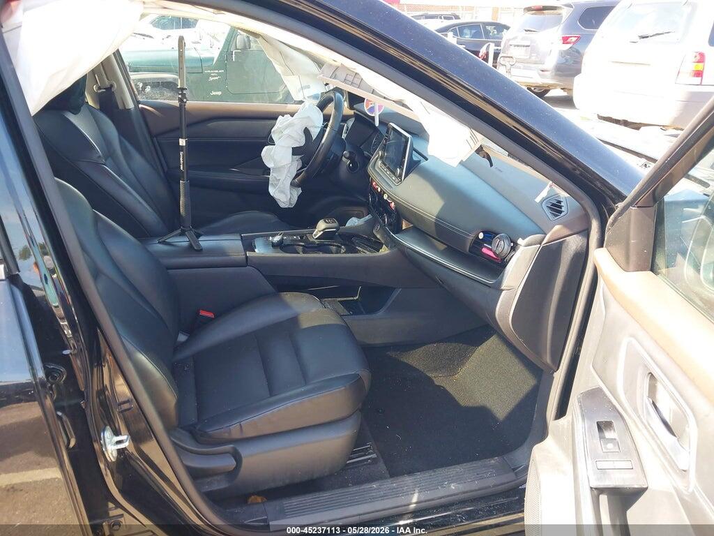 5N1AT3BA4MC820908 2021 NISSAN ROGUE photo no. 5