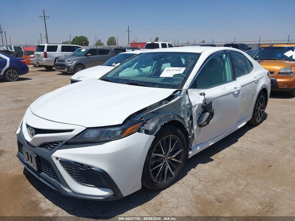 4T1G11AK2NU064893 2022 TOYOTA CAMRY photo no. 2
