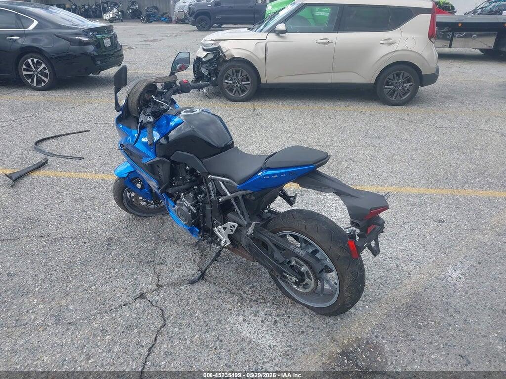 JS1EM13BXR7101753 2024 SUZUKI GSX800 photo no. 3