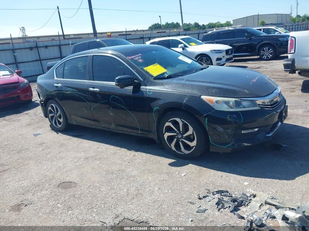 1HGCR2F85HA054588 2017 HONDA ACCORD photo no. 1