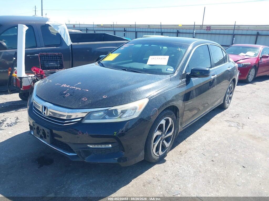 1HGCR2F85HA054588 2017 HONDA ACCORD photo no. 2