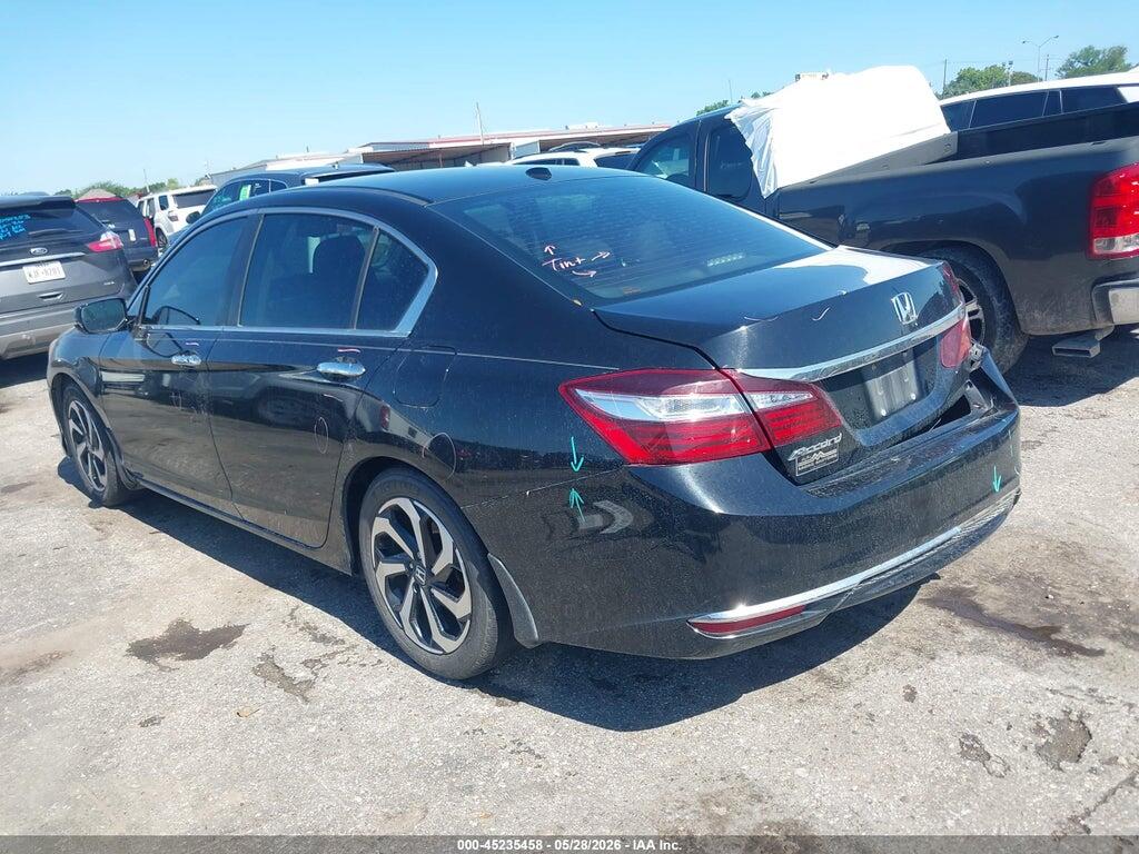 1HGCR2F85HA054588 2017 HONDA ACCORD photo no. 3