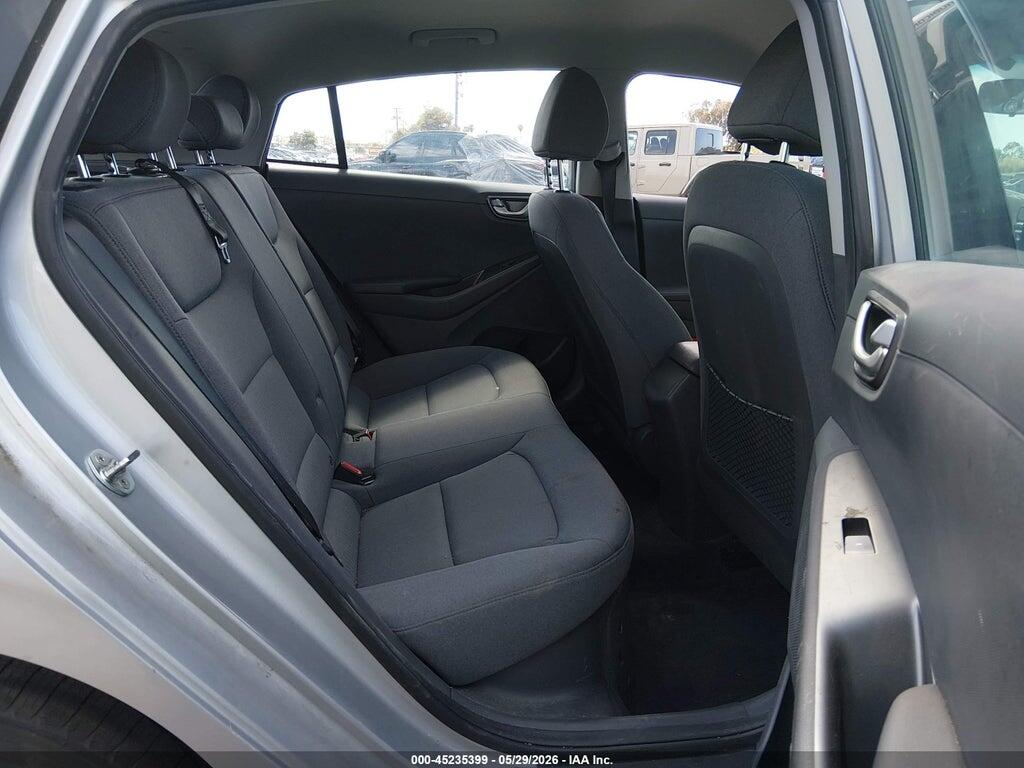 KMHC65LCXLU225923 2020 HYUNDAI IONIQ HYBRID photo no. 8