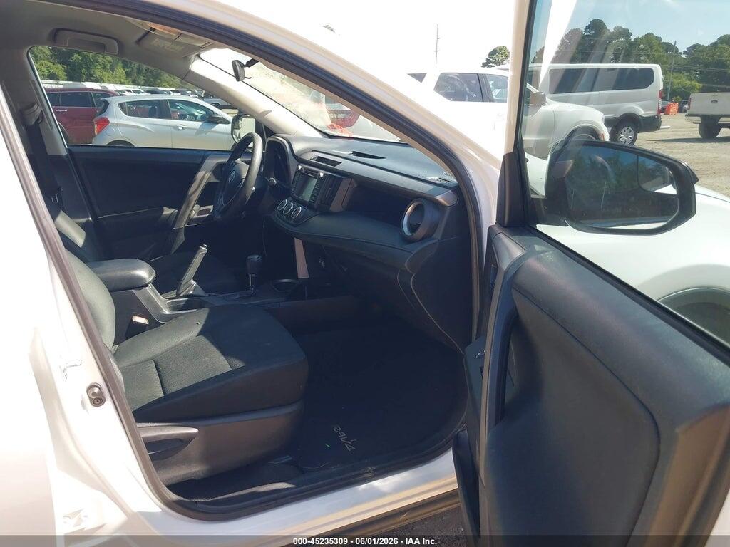 2T3ZFREV3HW354956 2017 TOYOTA RAV4 photo no. 5