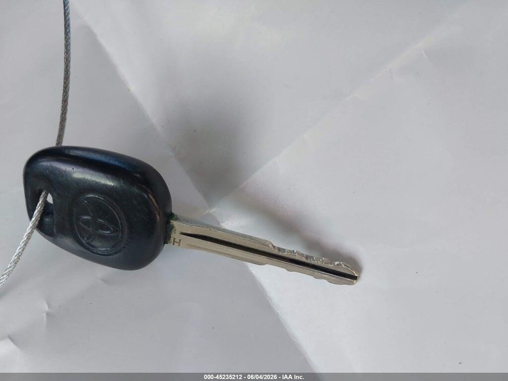 5YFBURHE7FP360611 2015 TOYOTA COROLLA photo no. 11