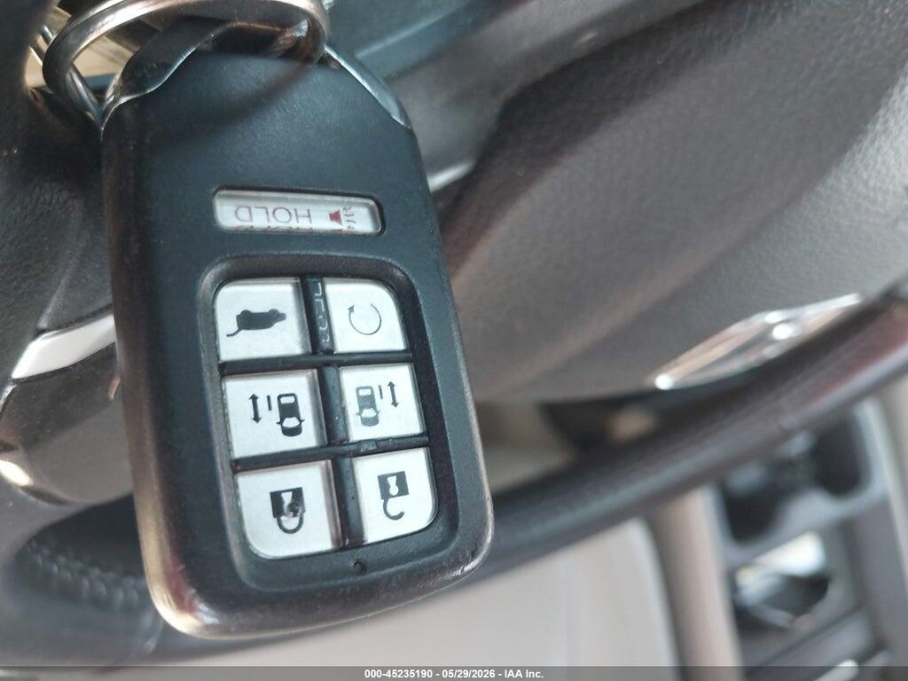 5FNRL6H93JB042248 2018 HONDA ODYSSEY photo no. 11