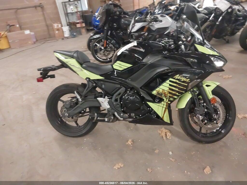 ML5EXEP1XTDAH5713 2026 KAWASAKI EX650 photo no. 12