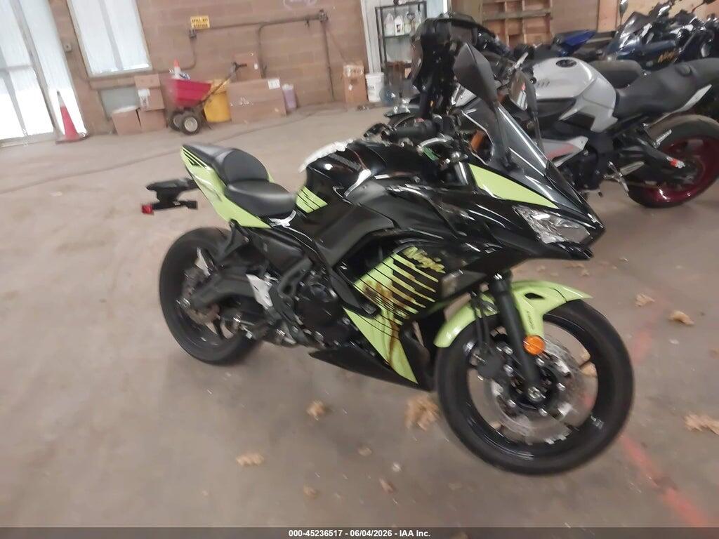 ML5EXEP1XTDAH5713 2026 KAWASAKI EX650 photo no. 8