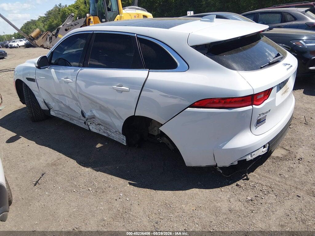 SADCK2BV9HA068254 2017 JAGUAR F-PACE photo no. 3