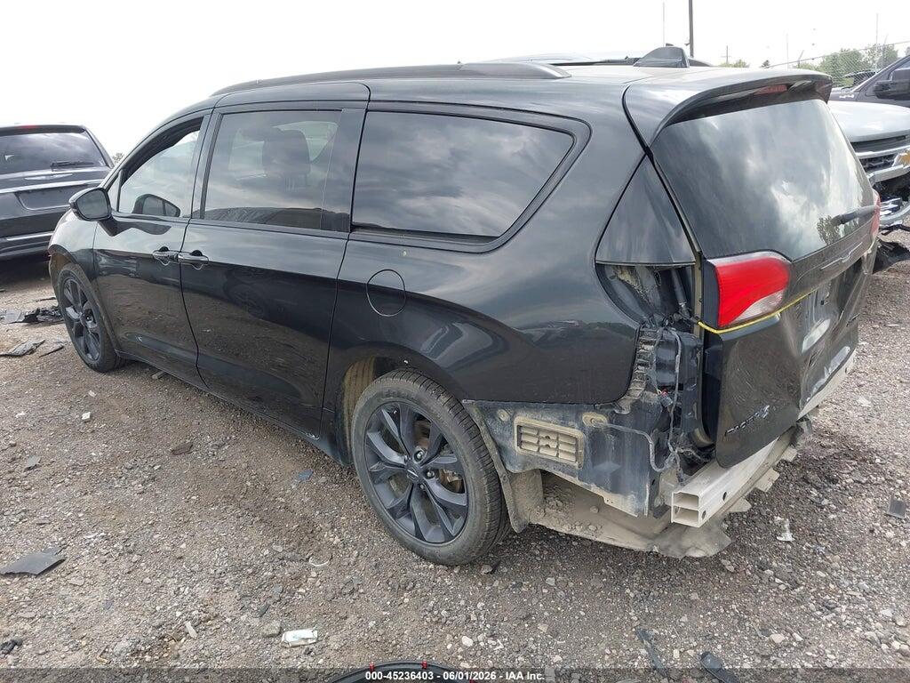 2C4RC1GG0KR634568 2019 CHRYSLER PACIFICA photo no. 3
