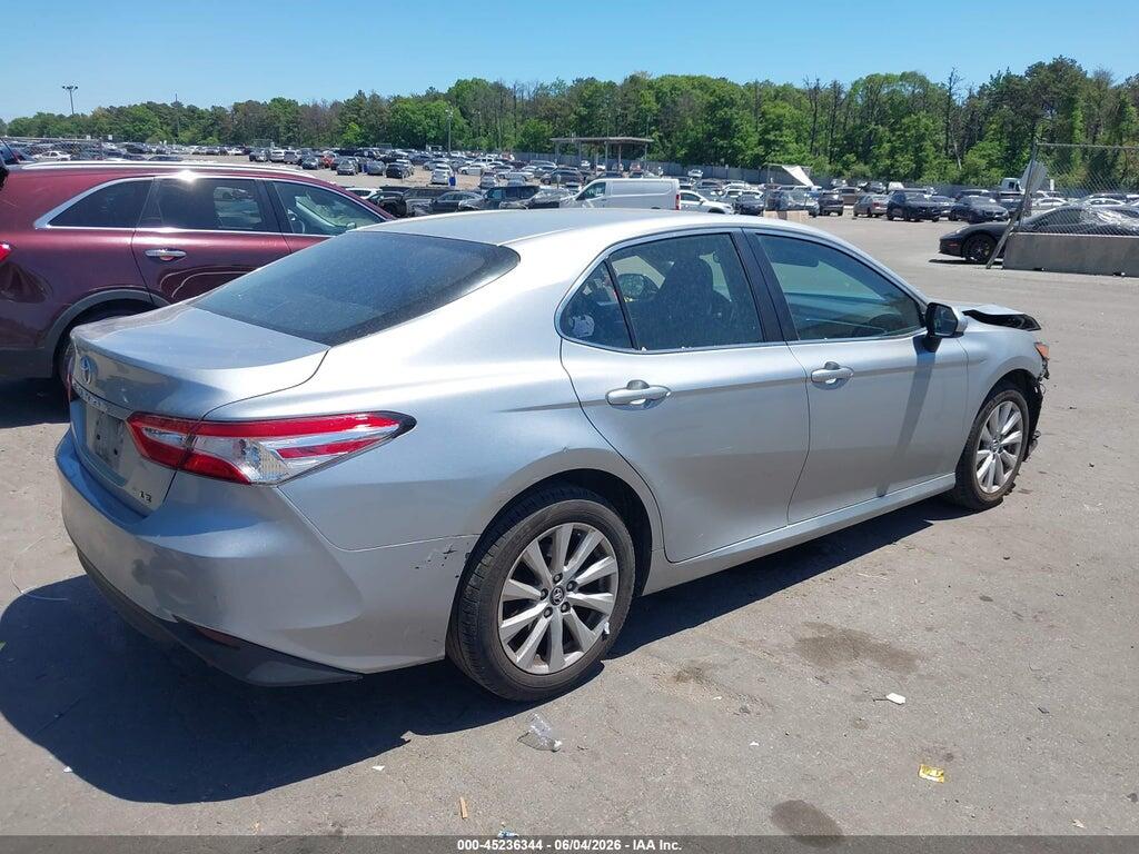 4T1B11HK4JU106944 2018 TOYOTA CAMRY photo no. 4