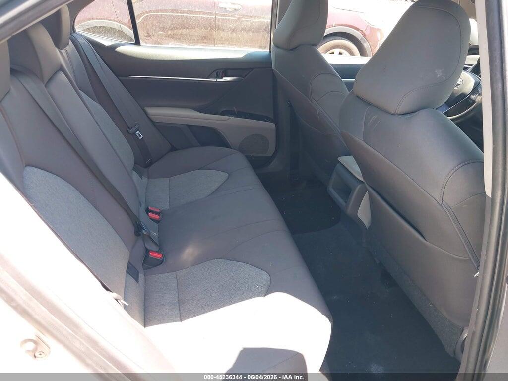 4T1B11HK4JU106944 2018 TOYOTA CAMRY photo no. 8