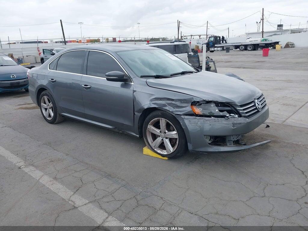 1VWBP7A3XDC047673 2013 VOLKSWAGEN PASSAT photo no. 1