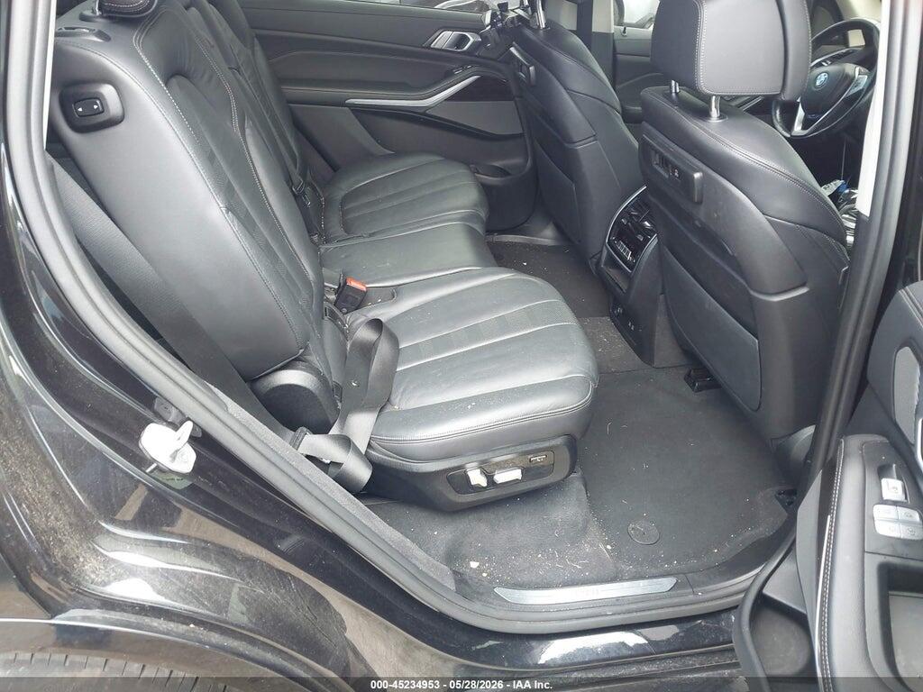 5UXCW2C58KL086530 2019 BMW X7 photo no. 8