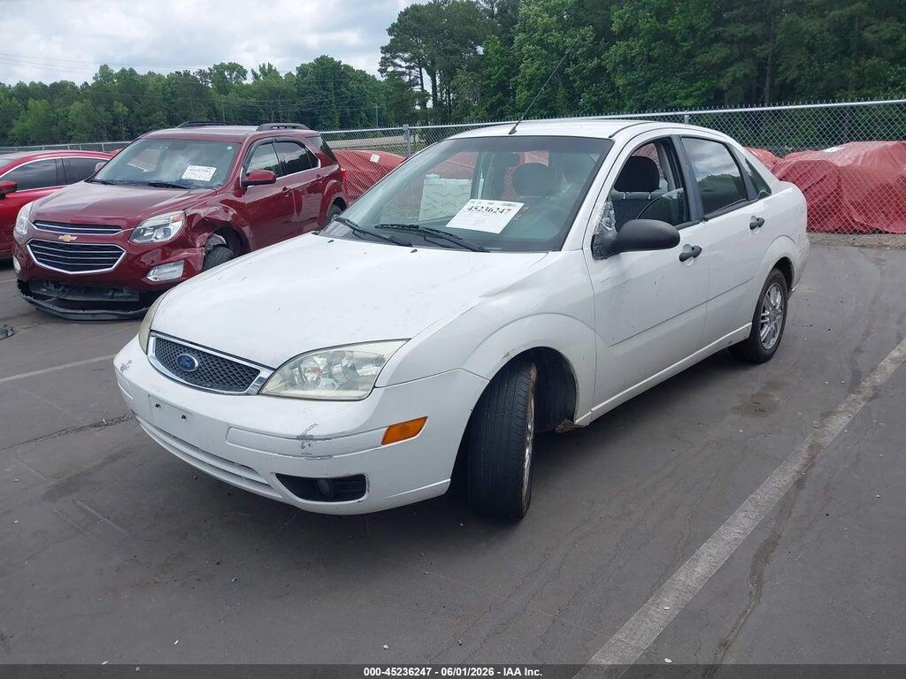 1FAFP34N65W218595 2005 FORD FOCUS photo no. 2