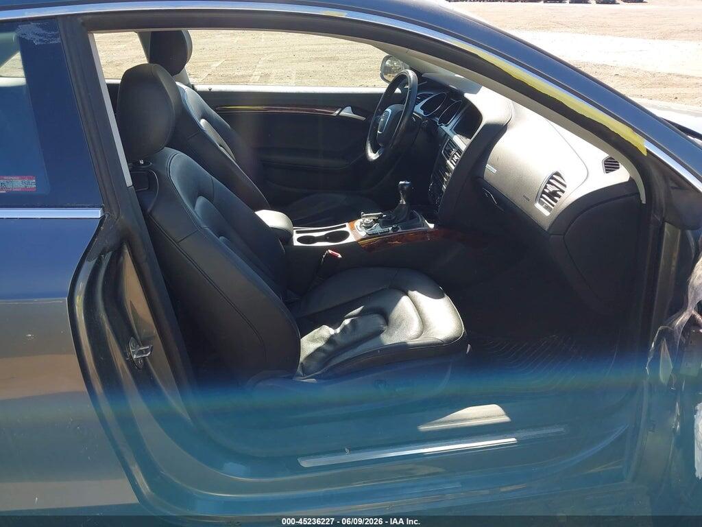 WAURFAFR9CA004786 2012 AUDI A5 photo no. 5