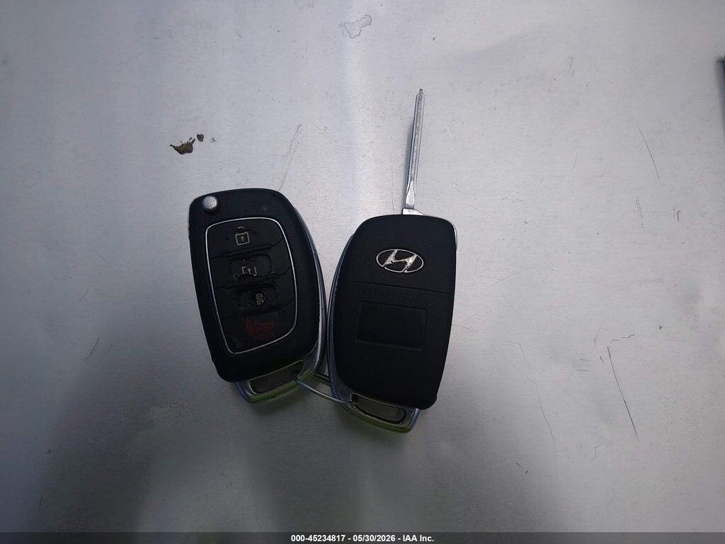 5NPE24AF6FH025815 2015 HYUNDAI SONATA photo no. 11