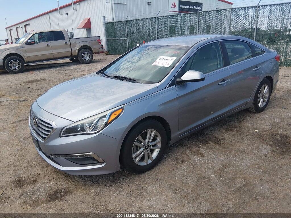 5NPE24AF6FH025815 2015 HYUNDAI SONATA photo no. 2