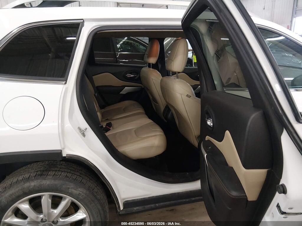1C4PJMDS5HW613173 2017 JEEP CHEROKEE photo no. 8