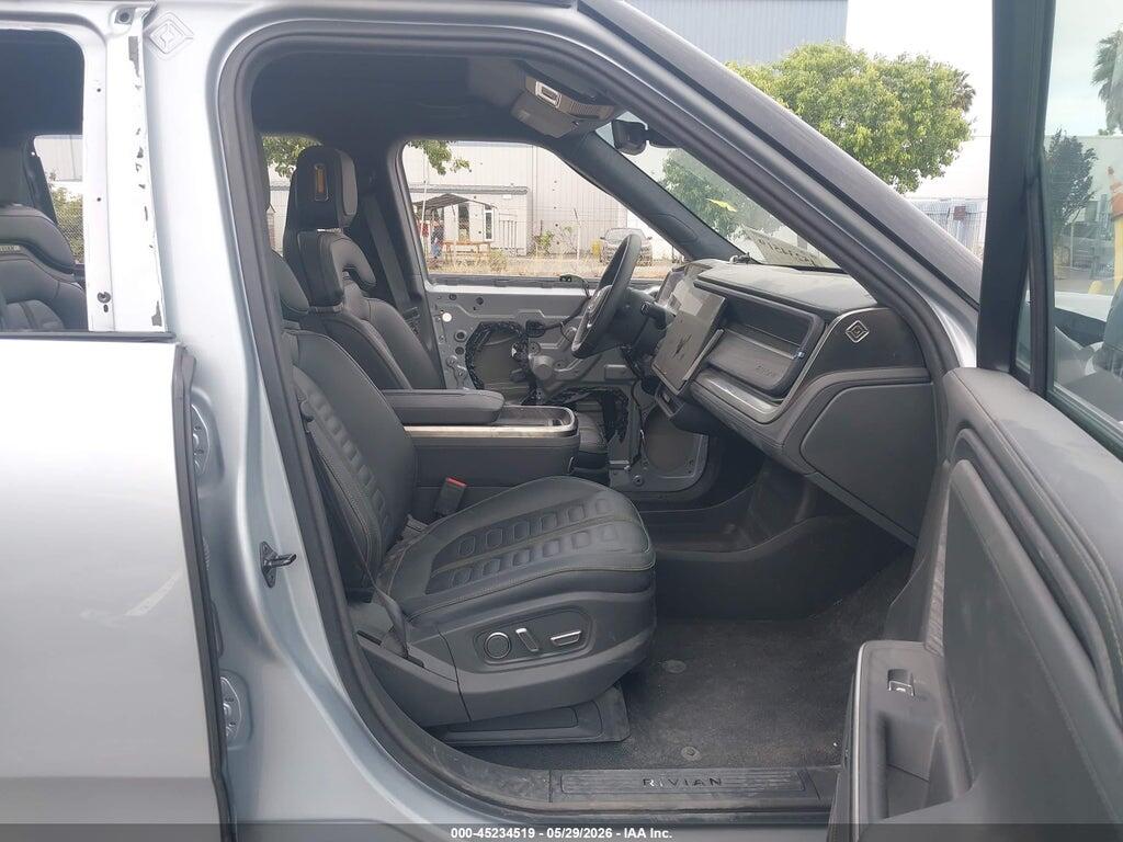 7PDSGBBAXSN052871 2025 RIVIAN R1S photo no. 5