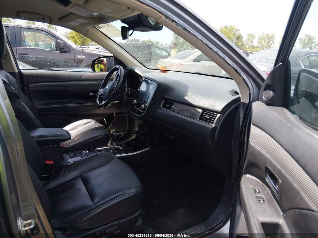 JA4AZ3A3XLZ024479 2020 MITSUBISHI OUTLANDER photo no. 5