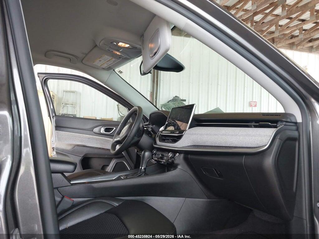3C4NJCBB6NT228985 2022 JEEP COMPASS photo no. 5