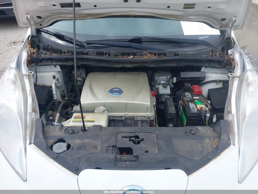 1N4AZ0CP3FC301765 2015 NISSAN LEAF photo no. 10