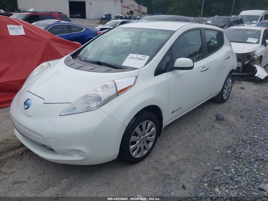 1N4AZ0CP3FC301765 2015 NISSAN LEAF photo no. 2